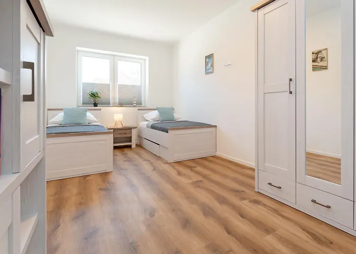 Suhrenpohl 2 Hafenglueck 1 * Heiligenhafen